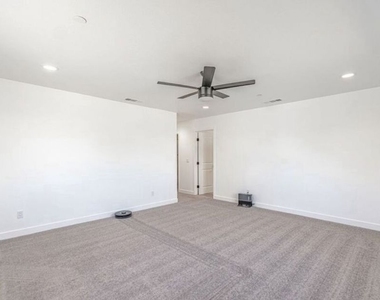 11548 11th Avenue - Photo Thumbnail 14