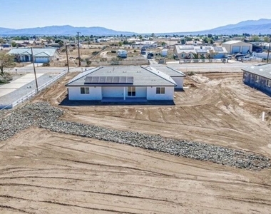 11548 11th Avenue - Photo Thumbnail 5