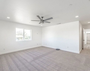 11548 11th Avenue - Photo Thumbnail 18