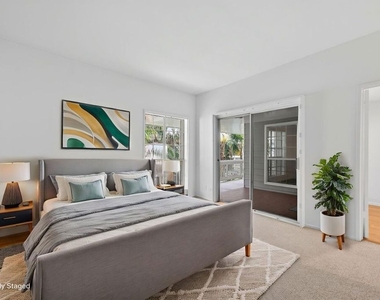 4346 Redwood Avenue - Photo Thumbnail 21