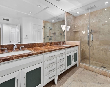 4346 Redwood Avenue - Photo Thumbnail 17