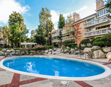 4346 Redwood Avenue - Photo Thumbnail 27