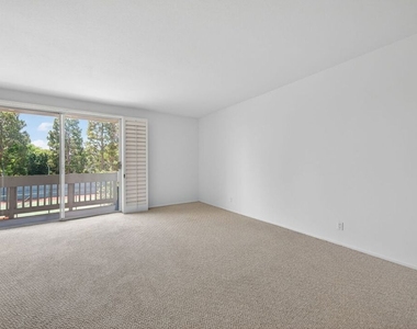 4346 Redwood Avenue - Photo Thumbnail 15