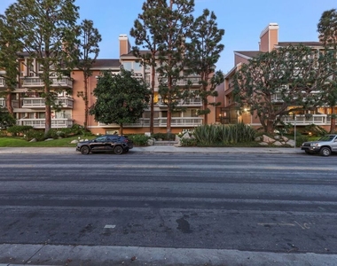 4346 Redwood Avenue - Photo Thumbnail 31