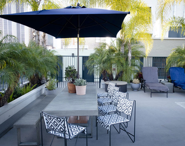 315 W 5th Street - Photo Thumbnail 15