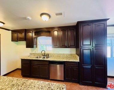 21963 Strawberry Lane - Photo Thumbnail 10