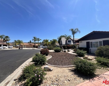 21963 Strawberry Lane - Photo Thumbnail 5