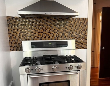 153 N Irving Boulevard - Photo Thumbnail 8