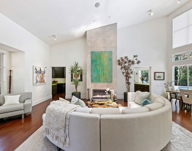 6314 Sycamore Meadows Drive - Photo Thumbnail 4