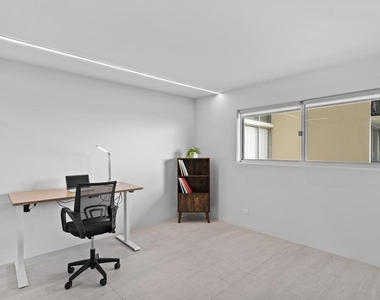 4944 Cass - Photo Thumbnail 11