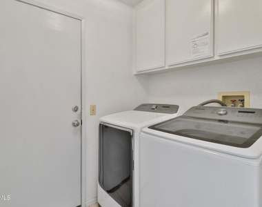 4590 Fern Valley Court - Photo Thumbnail 31