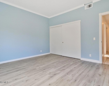 4590 Fern Valley Court - Photo Thumbnail 18