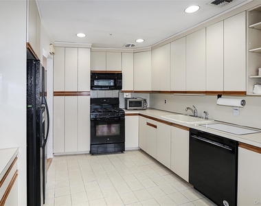 14 Glenn Drive - Photo Thumbnail 7