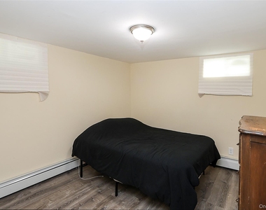 14 Glenn Drive - Photo Thumbnail 18