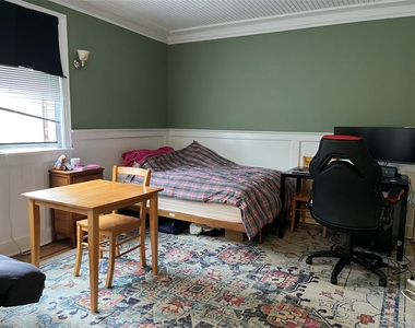 38-30 Douglaston Parkway - Photo Thumbnail 4