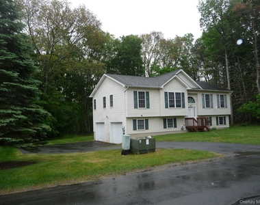 18 Penny Lane - Photo Thumbnail 2