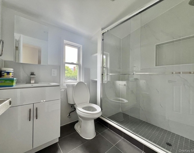 33 Cherry Lane - Photo Thumbnail 8