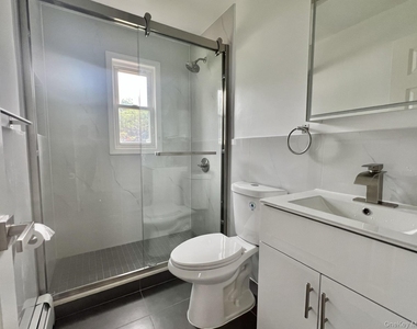 33 Cherry Lane - Photo Thumbnail 4