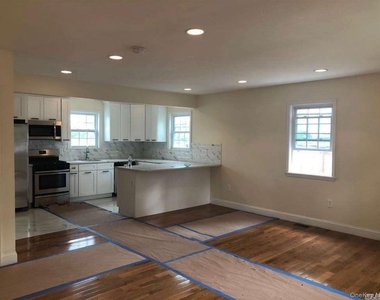 197-10 Foothill Avenue - Photo Thumbnail 6