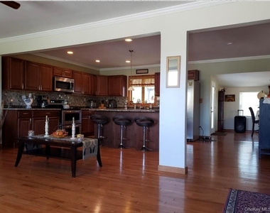 166 Burnt Corners Road - Photo Thumbnail 9