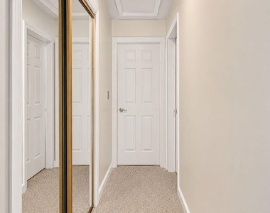70 Foltim Way - Photo Thumbnail 12