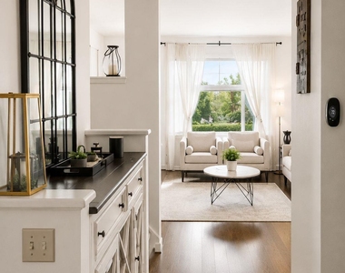 70 Foltim Way - Photo Thumbnail 11