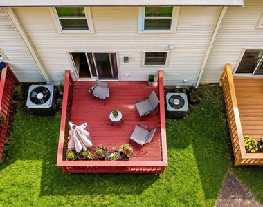 70 Foltim Way - Photo Thumbnail 3
