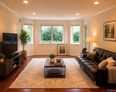171 Great Neck Rd - Photo Thumbnail 4
