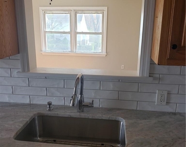30 W George Avenue - Photo Thumbnail 5