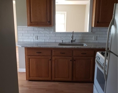 30 W George Avenue - Photo Thumbnail 4