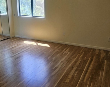 48 Camp Hill Road - Photo Thumbnail 2