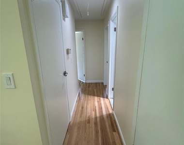 48 Camp Hill Road - Photo Thumbnail 6