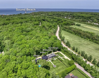 745 Golfview Court - Photo Thumbnail 3