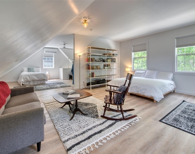 745 Golfview Court - Photo Thumbnail 15