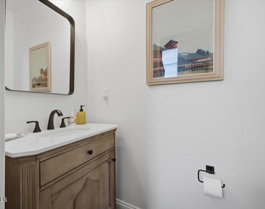 11 Outlook Avenue - Photo Thumbnail 21