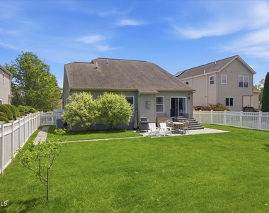 11 Outlook Avenue - Photo Thumbnail 33