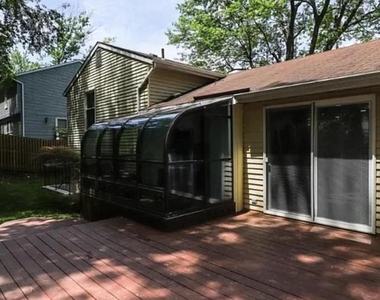 15337 Edgehill Drive - Photo Thumbnail 19