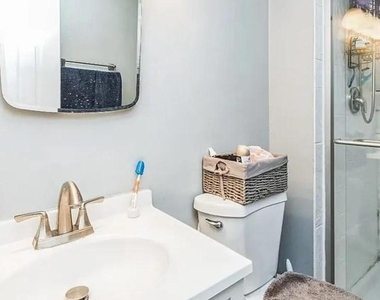 15337 Edgehill Drive - Photo Thumbnail 13