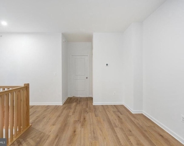 2546 Neabsco Common Place - Photo Thumbnail 10