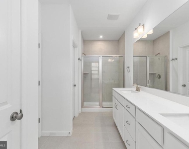 2546 Neabsco Common Place - Photo Thumbnail 13
