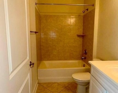 2308 Merseyside Drive - Photo Thumbnail 27