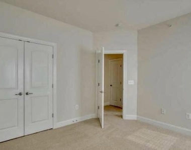 2308 Merceyside Drive - Photo Thumbnail 14