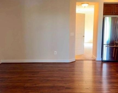 2308 Merseyside Drive - Photo Thumbnail 41