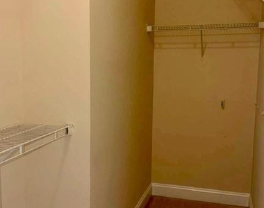 2308 Merseyside Drive - Photo Thumbnail 31