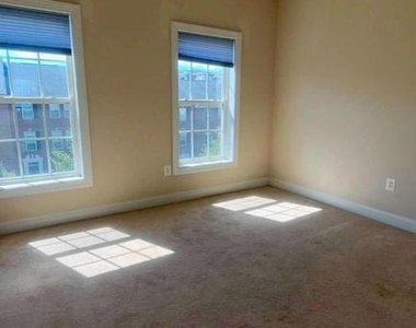 2308 Merseyside Drive - Photo Thumbnail 24