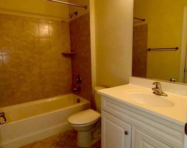 2308 Merseyside Drive - Photo Thumbnail 26