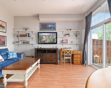 2372 Battery Hill Circle - Photo Thumbnail 30