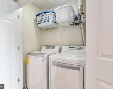 2372 Battery Hill Circle - Photo Thumbnail 22