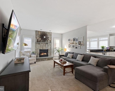 20462 Cherrystone Place - Photo Thumbnail 9