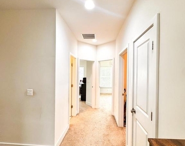 25419 Reed Orchard Terrace - Photo Thumbnail 40
